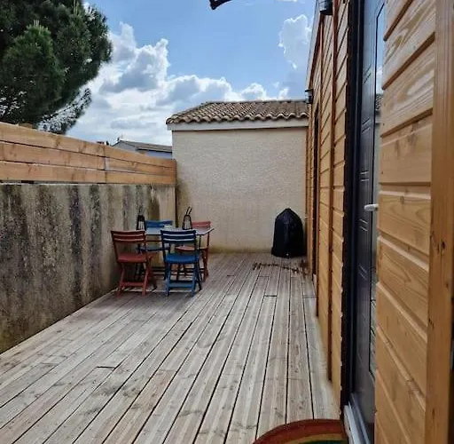 Appartement Des Lices Villesequelande